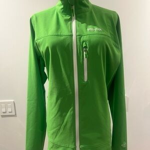 Marmot Green Tempo Lightweight and Fitted Hoodie jacket with full zipper